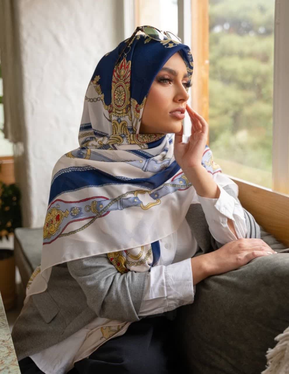 روسری حریر ایتالیایی قواره حدودا ۱۴۰ خنک سبک، ارسال رایگان
