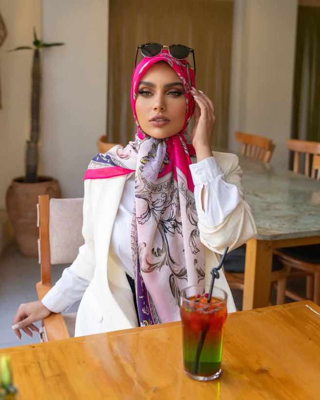 روسری ابریشم رته،قواره ۱۴۰،سبک و خنک، ارسال رایگان